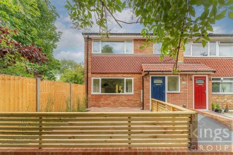 Westfield Close, Waltham Cross