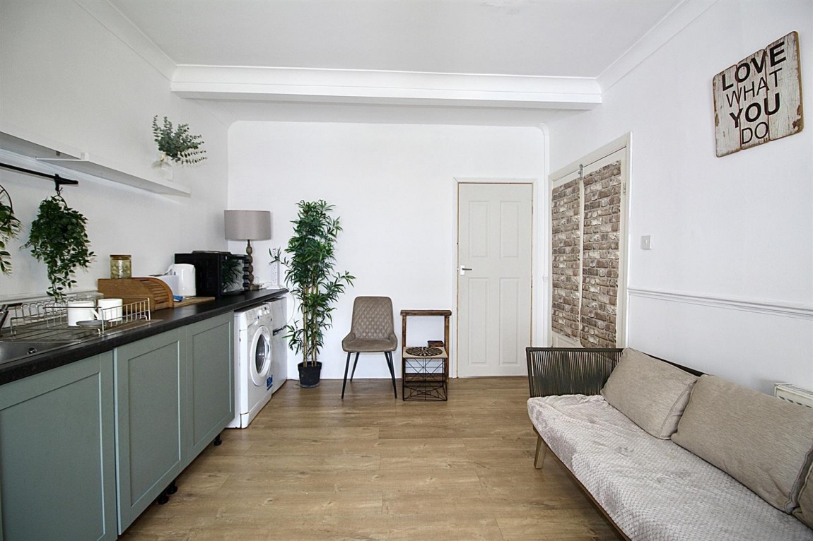 Images for Homewood Avenue, Cuffley, EN6