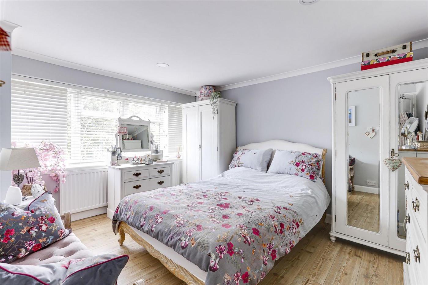 Images for Park Lane, Cheshunt, Herts