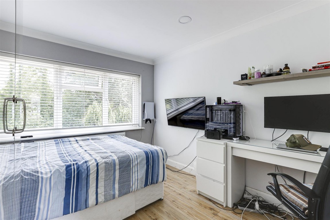 Images for Park Lane, Cheshunt, Herts