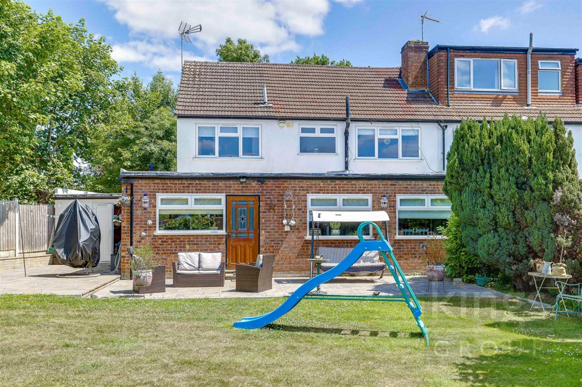 Images for Park Lane, Cheshunt, Herts