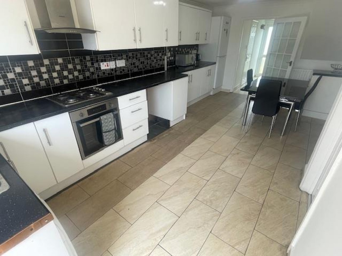 Images for Barrowfield Close, Edmonton