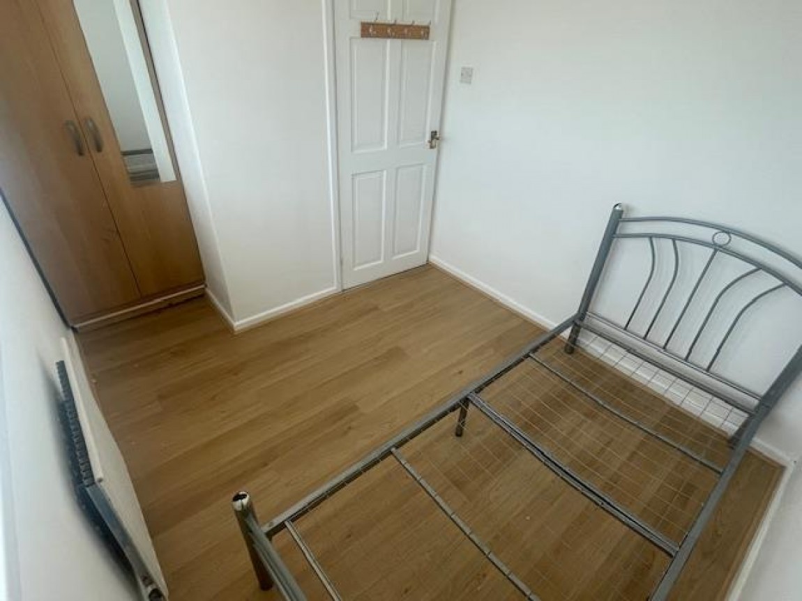Images for Barrowfield Close, Edmonton