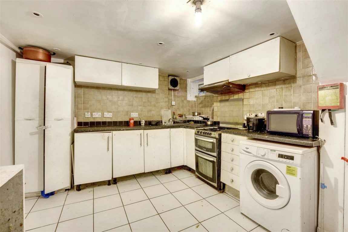 Images for Upton Lane, London