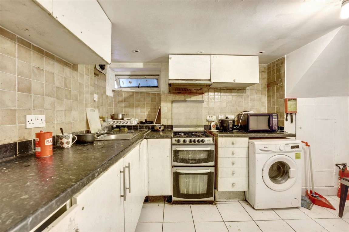 Images for Upton Lane, London