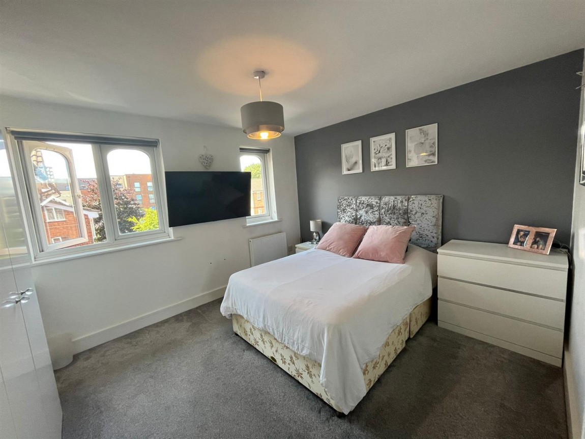 Images for Howard Close, Waltham Abbey