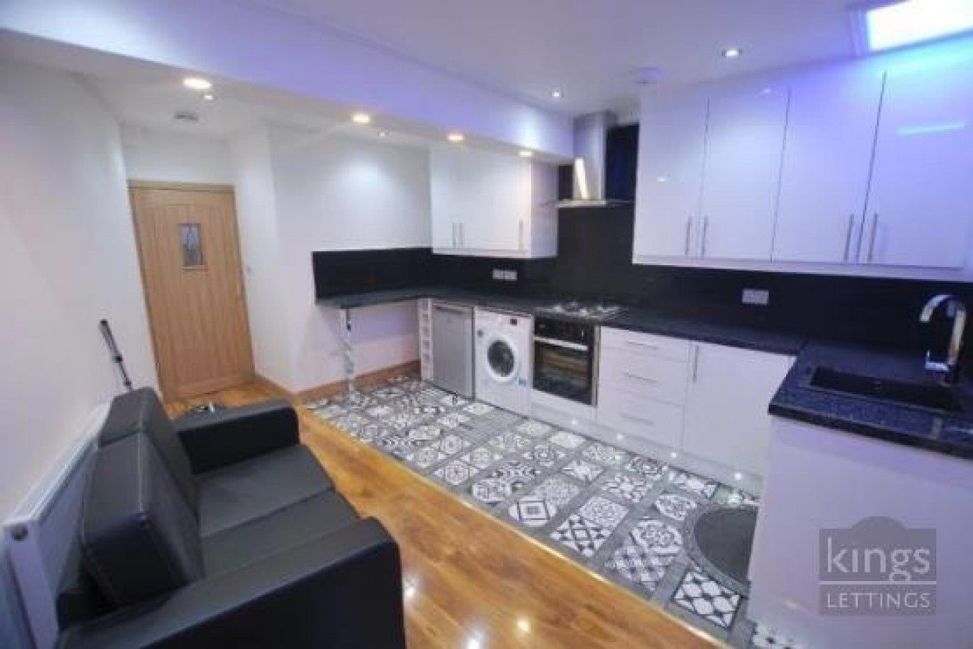 Images for Cambridge Heath Road, London