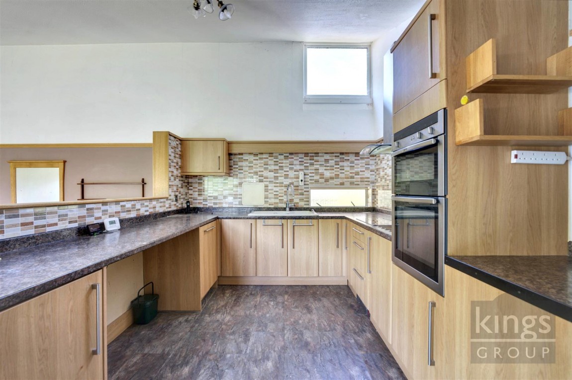 Images for Bishopsfield, Harlow