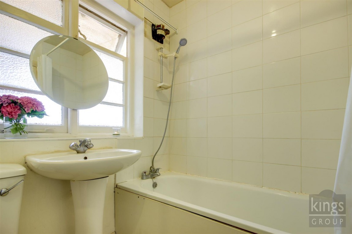 Images for Shirley Grove, Edmonton, N9