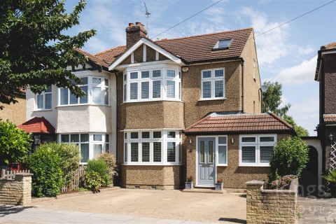 Aldersbrook Avenue, Enfield - EAID:KingsGroupApi2020, BID:30208-1