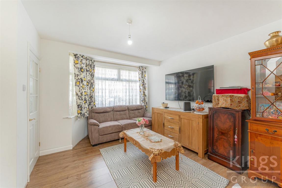 Images for Oaklands Avenue, Edmonton, N9