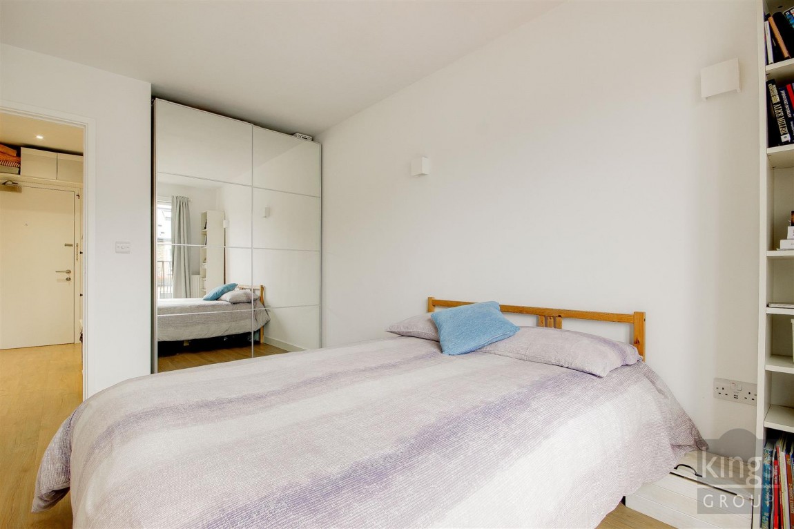 Images for Gainsford Road, London