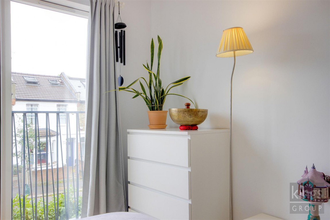 Images for Gainsford Road, London