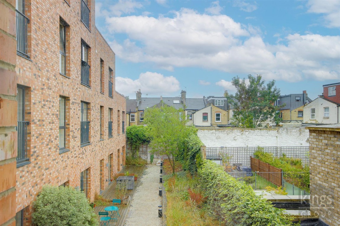 Images for Gainsford Road, London