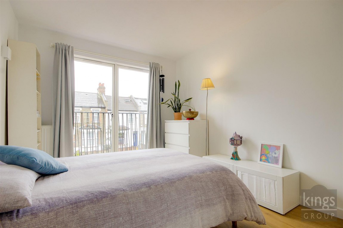 Images for Gainsford Road, London