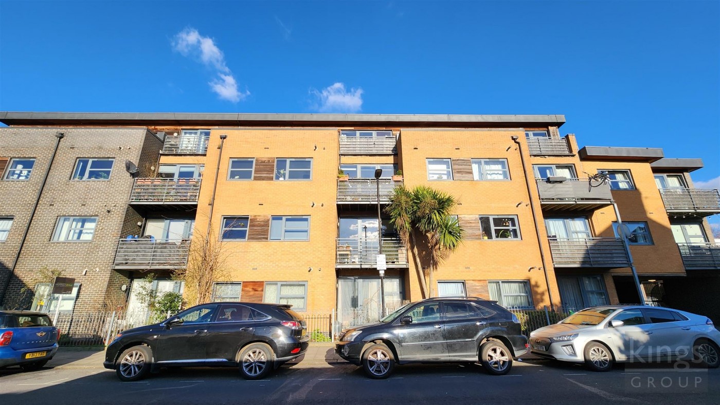 Images for Grovelands Road, London