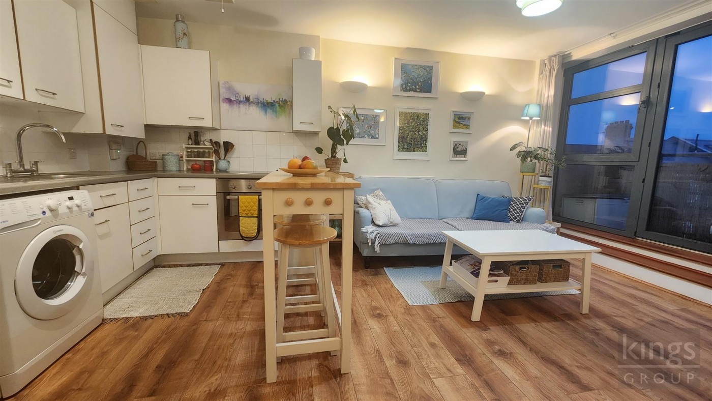 Images for Grovelands Road, London