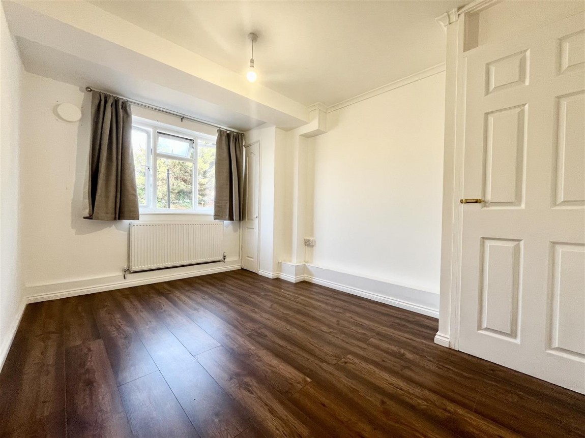 Images for Russells Ride, Cheshunt, Waltham Cross