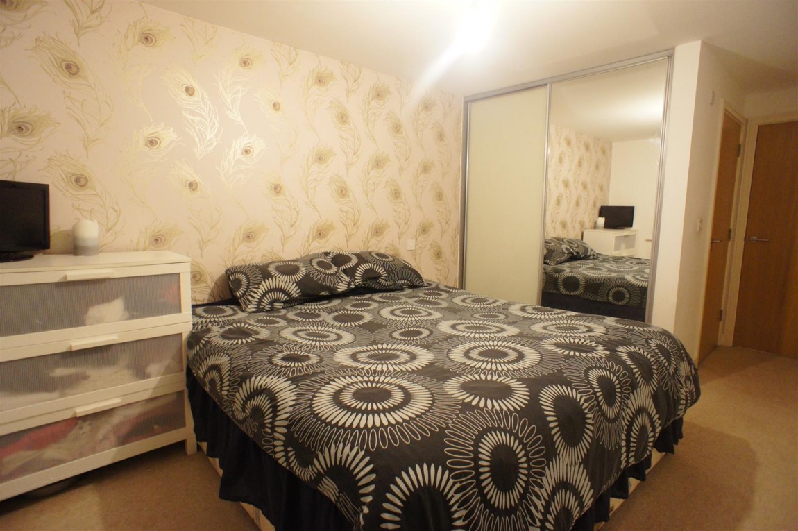 Images for Louisa Oakes Close, London