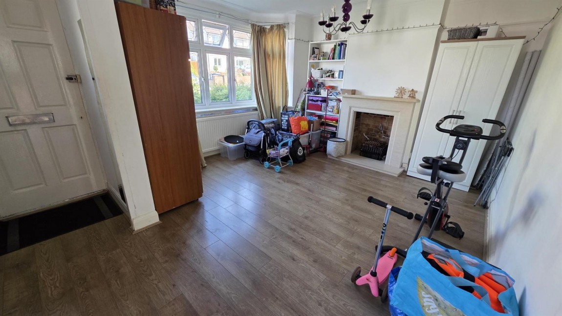 Images for Monkswood Avenue, Waltham Abbey