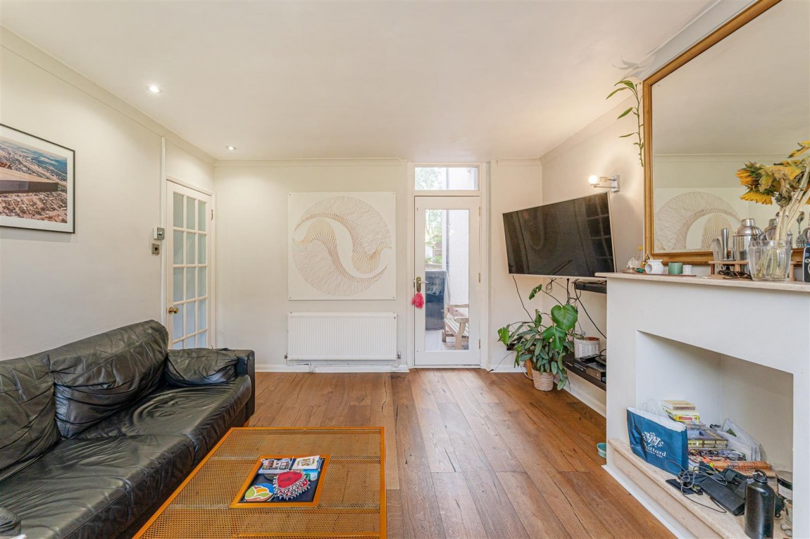 Images for Woodside Gardens, London