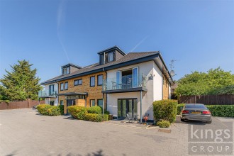 Lowe Close, Chigwell