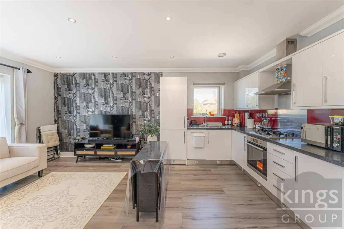 Images for Lowe Close, Chigwell