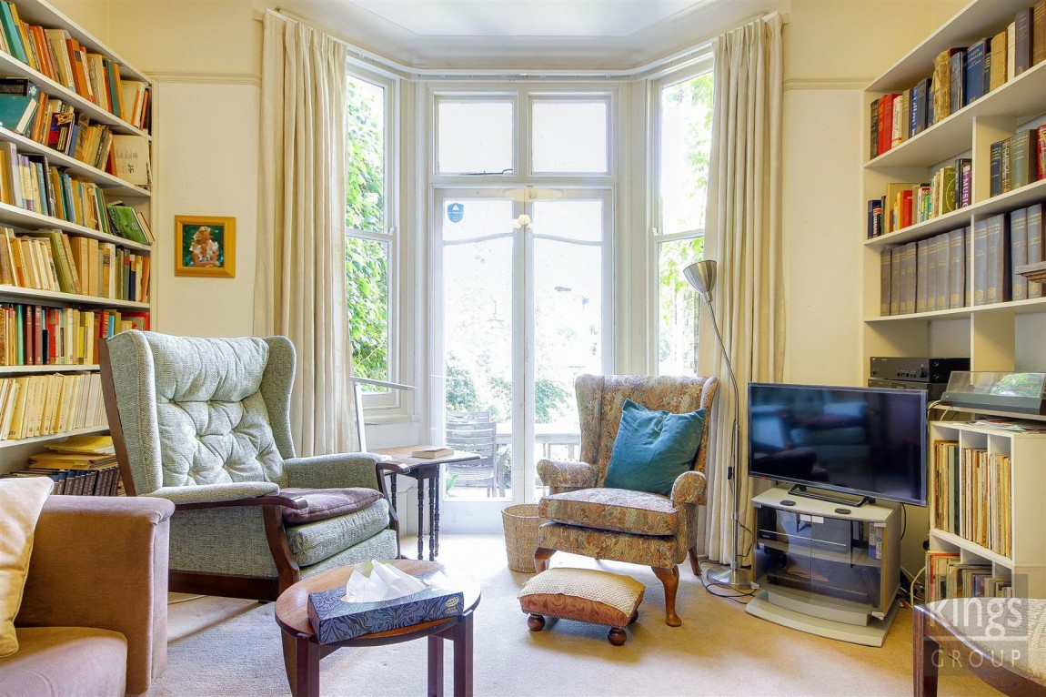 Images for West Avenue Road, Walthamstow