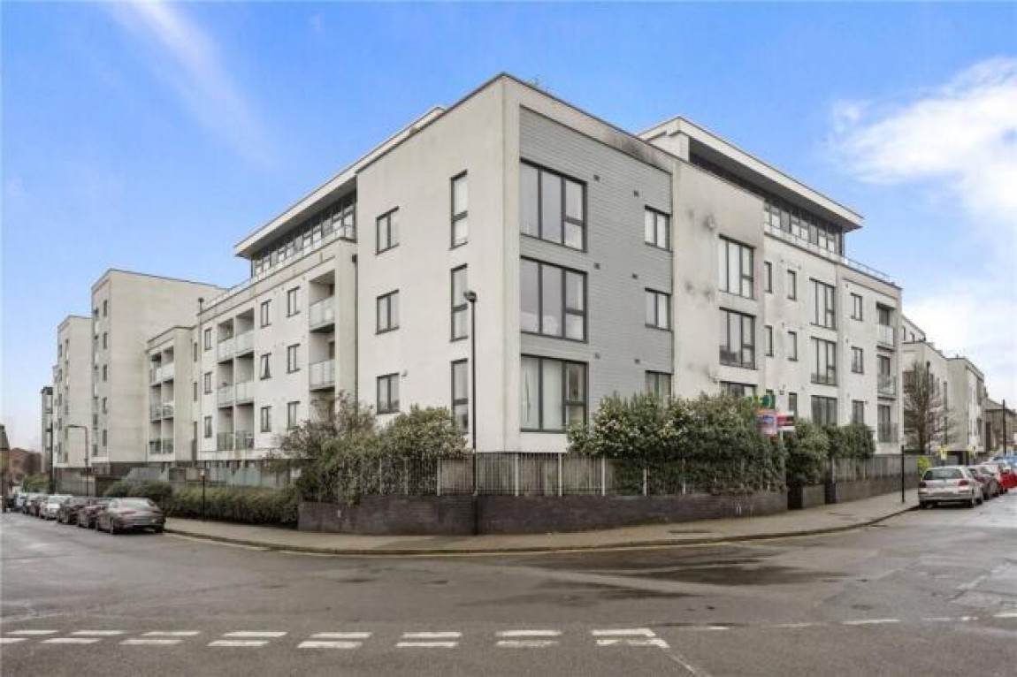 Images for Hillyfield, London