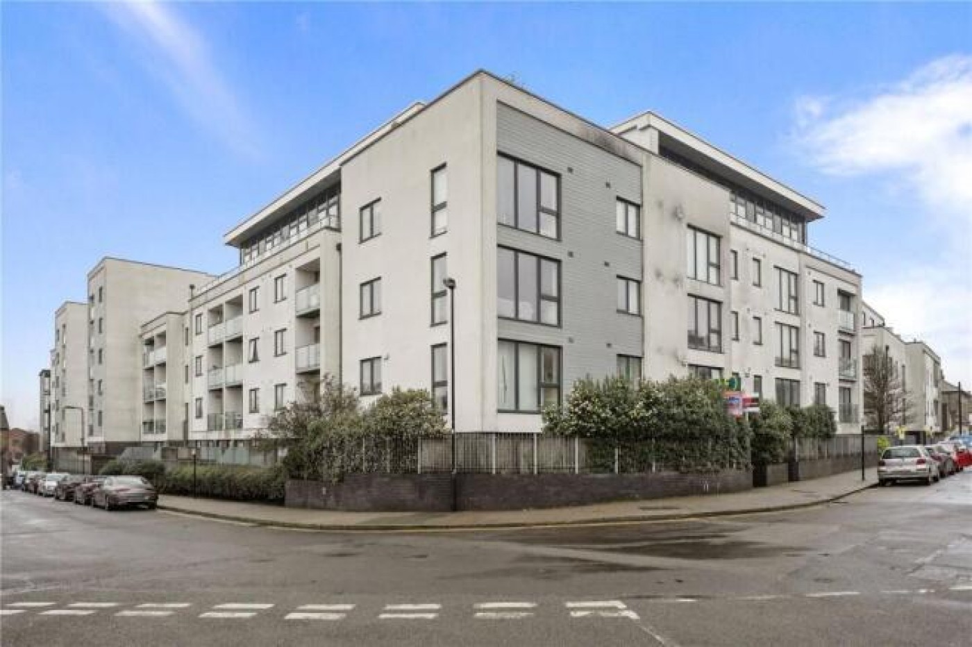 Images for Hillyfield, London