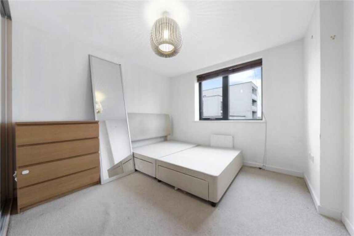 Images for Hillyfield, London