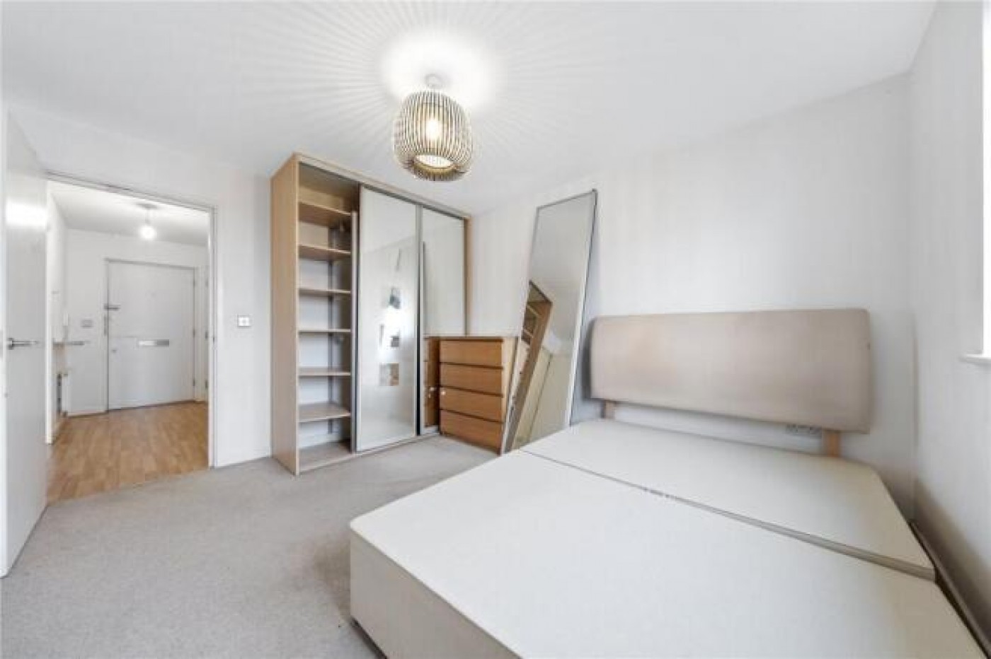 Images for Hillyfield, London