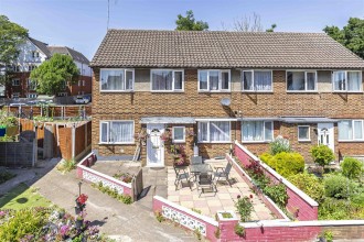 Eagle Close, Enfield