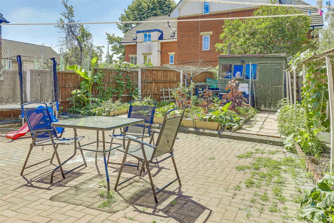 Images for Eagle Close, Enfield