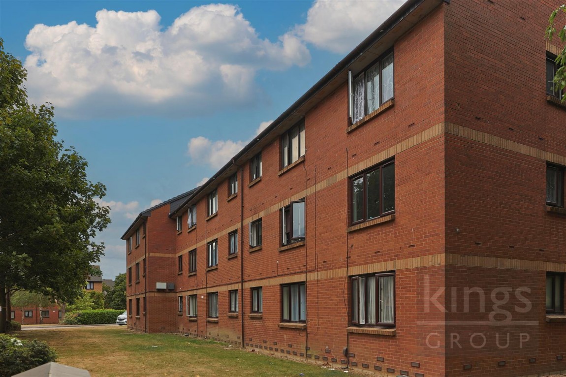 Images for Maltby Drive, Enfield
