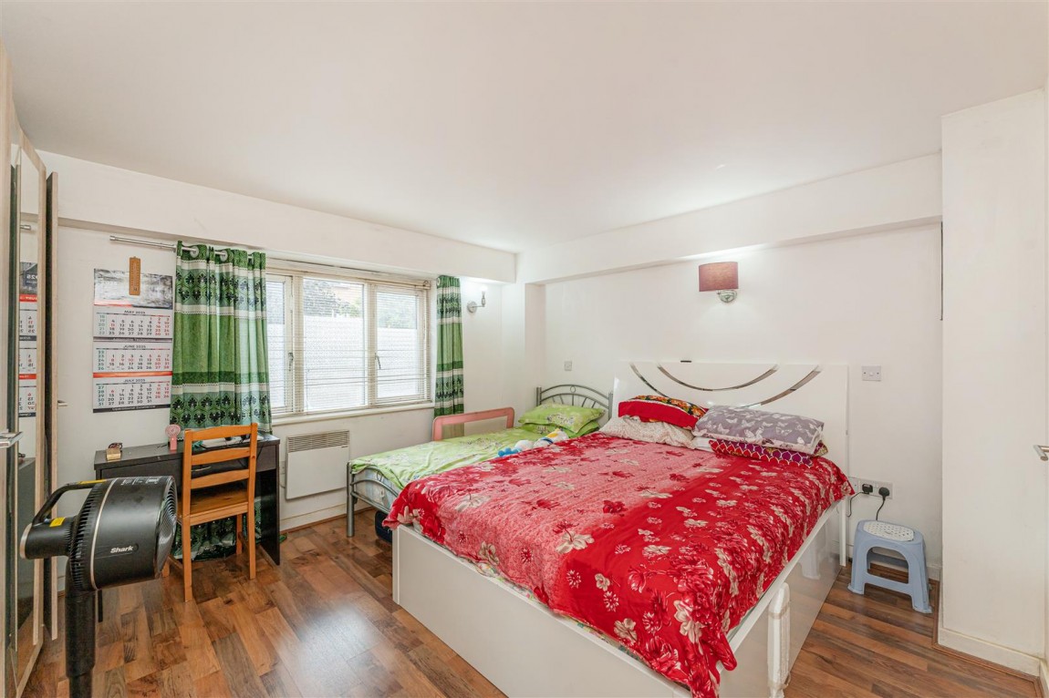 Images for Stepney Way, London