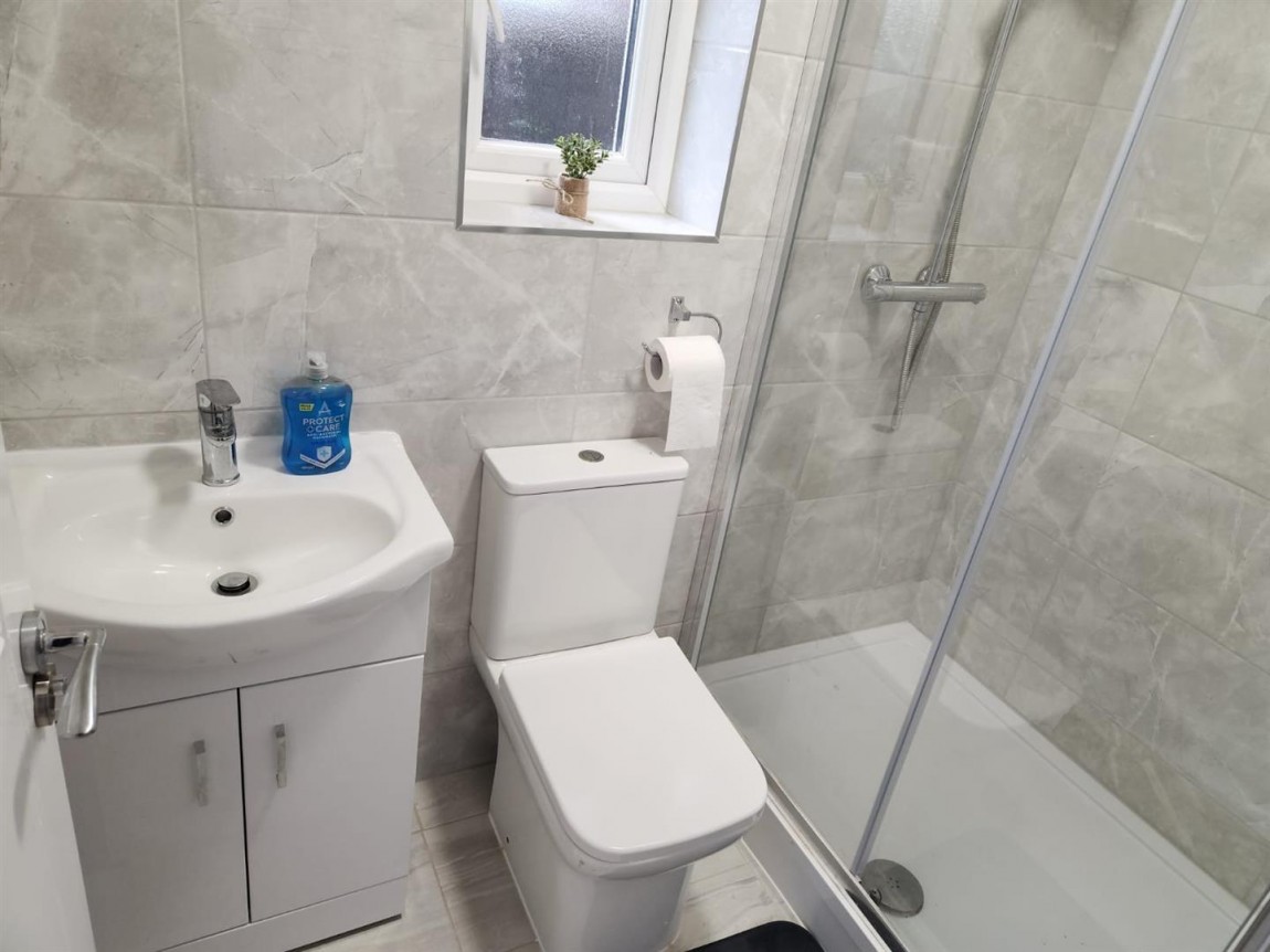 Images for Pasteur Gardens, Edmonton