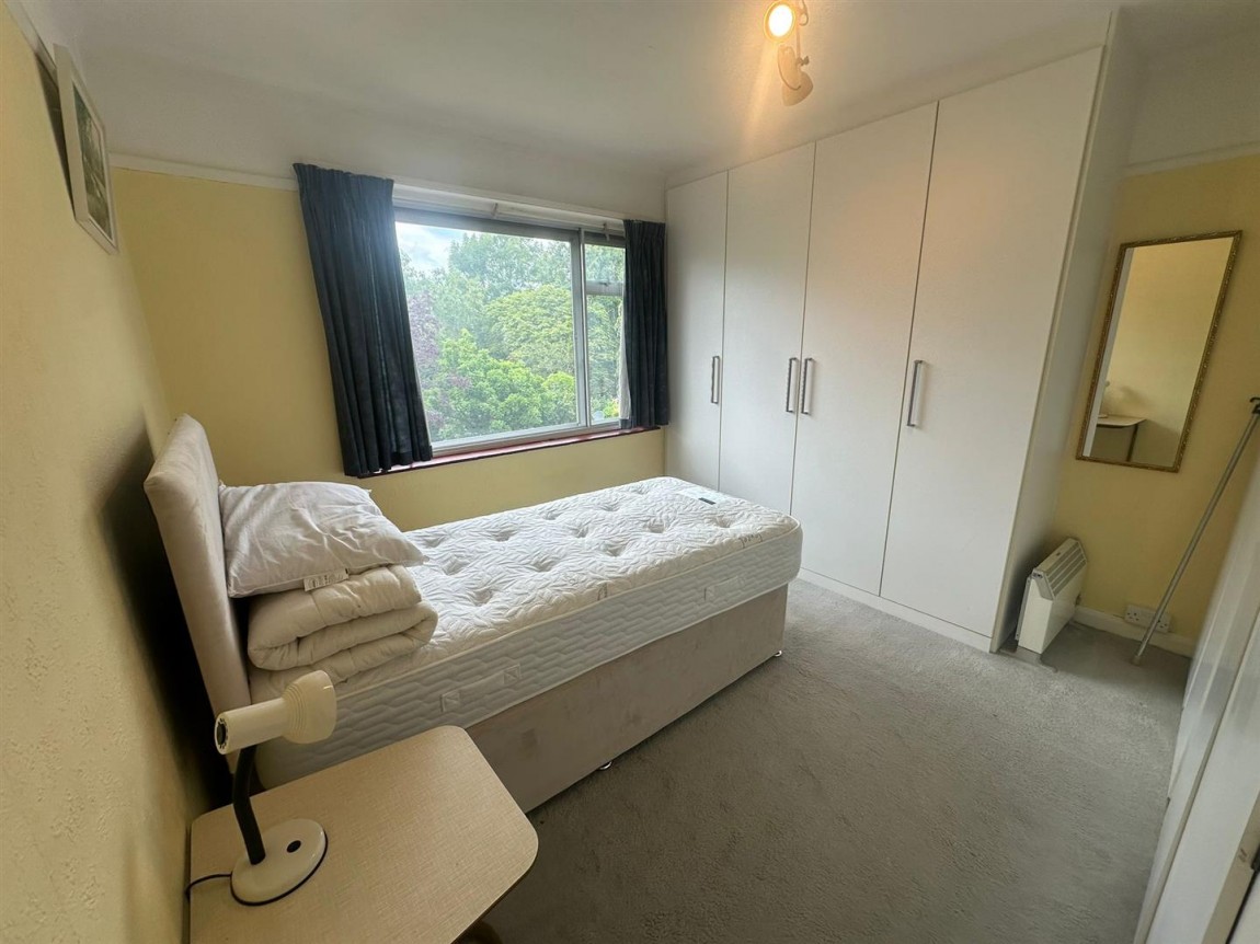 Images for Dale View Crescent, London
