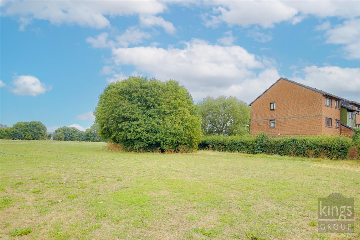 Images for Maltby Drive, Enfield