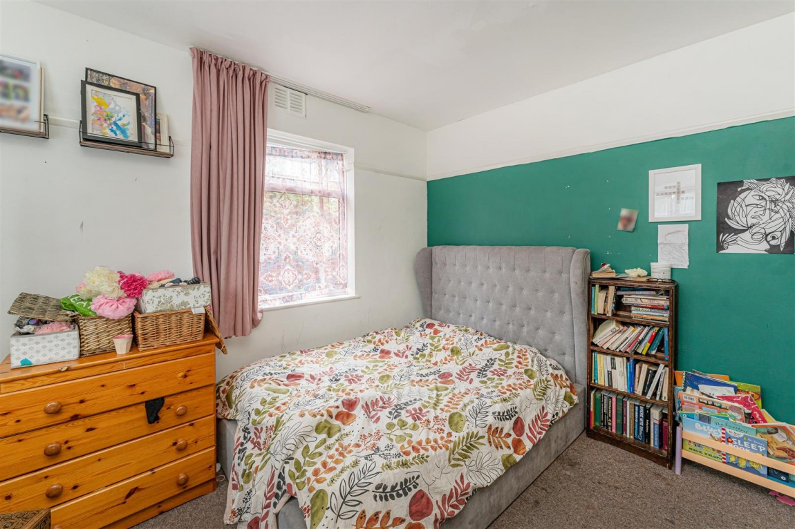 Images for Beresford Gardens, Enfield