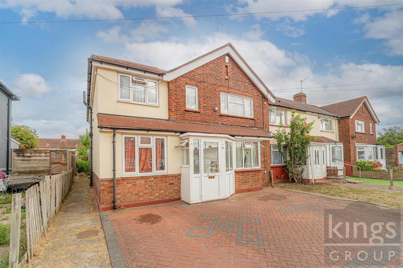Images for Stoneleigh Avenue, Enfield