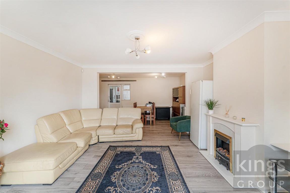 Images for Stoneleigh Avenue, Enfield