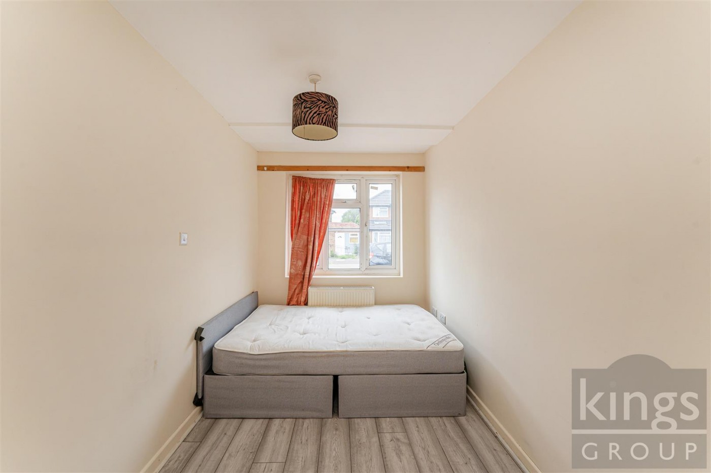 Images for Stoneleigh Avenue, Enfield