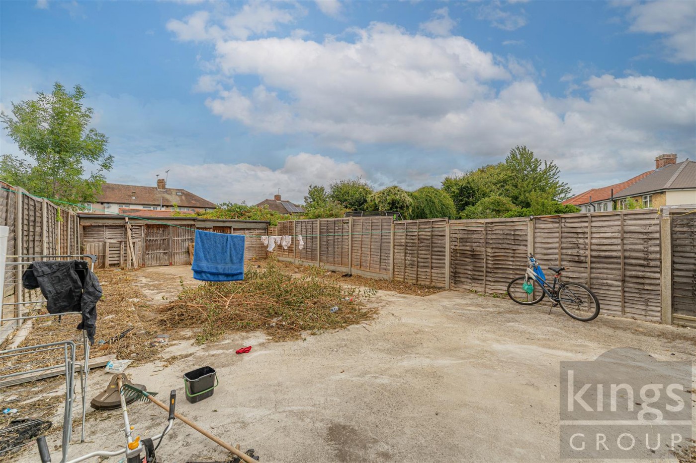Images for Stoneleigh Avenue, Enfield