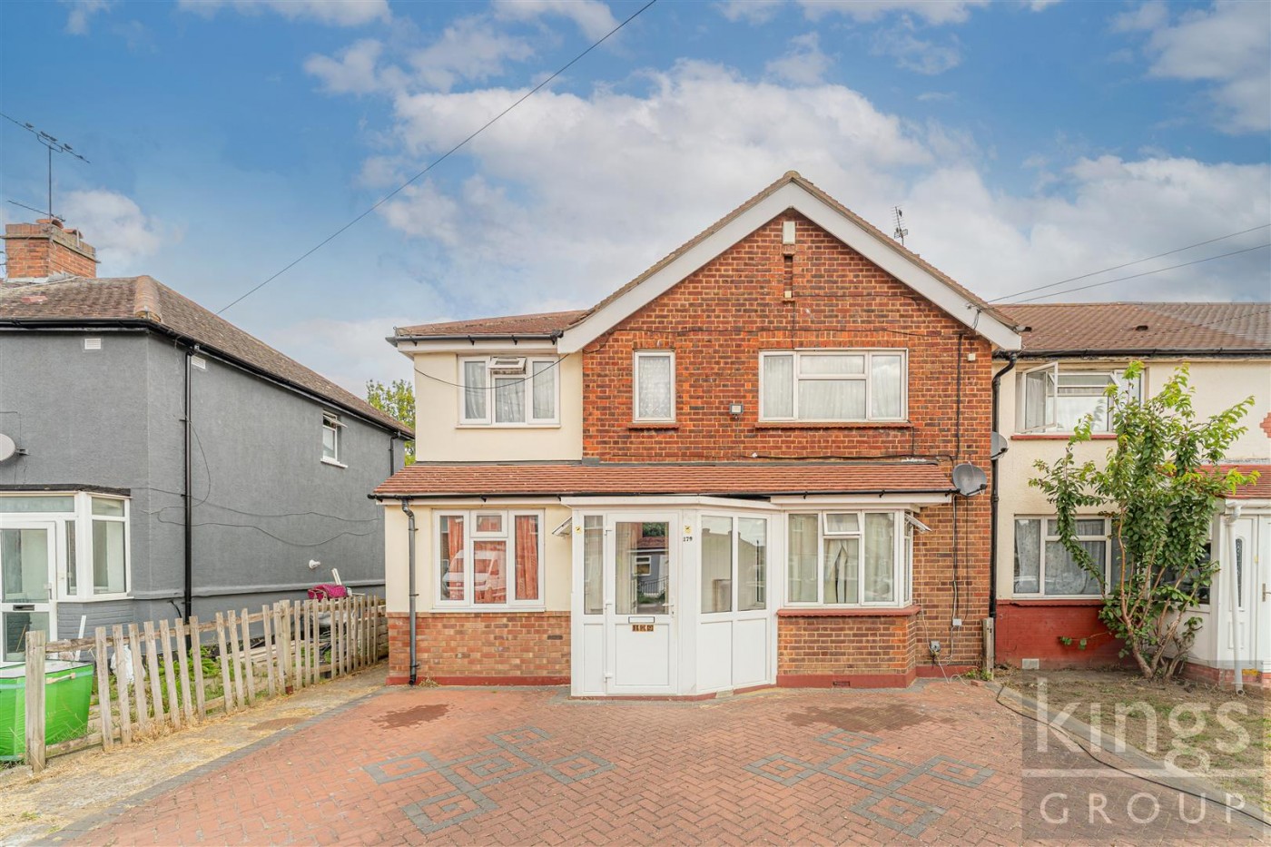 Images for Stoneleigh Avenue, Enfield