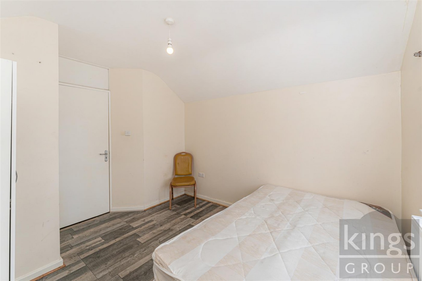 Images for Stoneleigh Avenue, Enfield