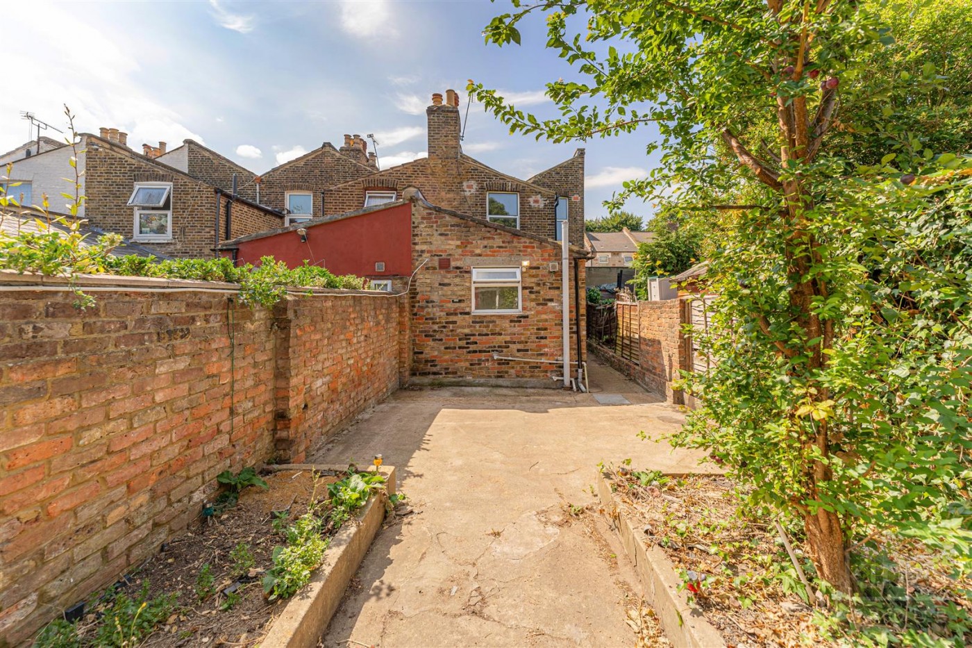Images for Almond Road, London