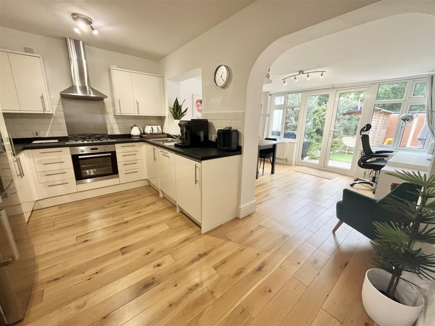 Images for Mead Crescent, London