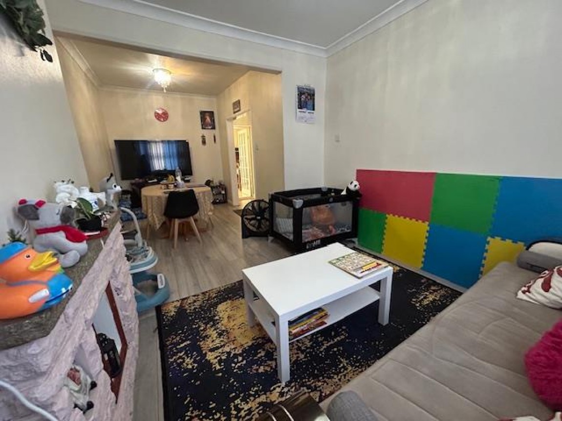 Images for Haselbury Road, Edmonton