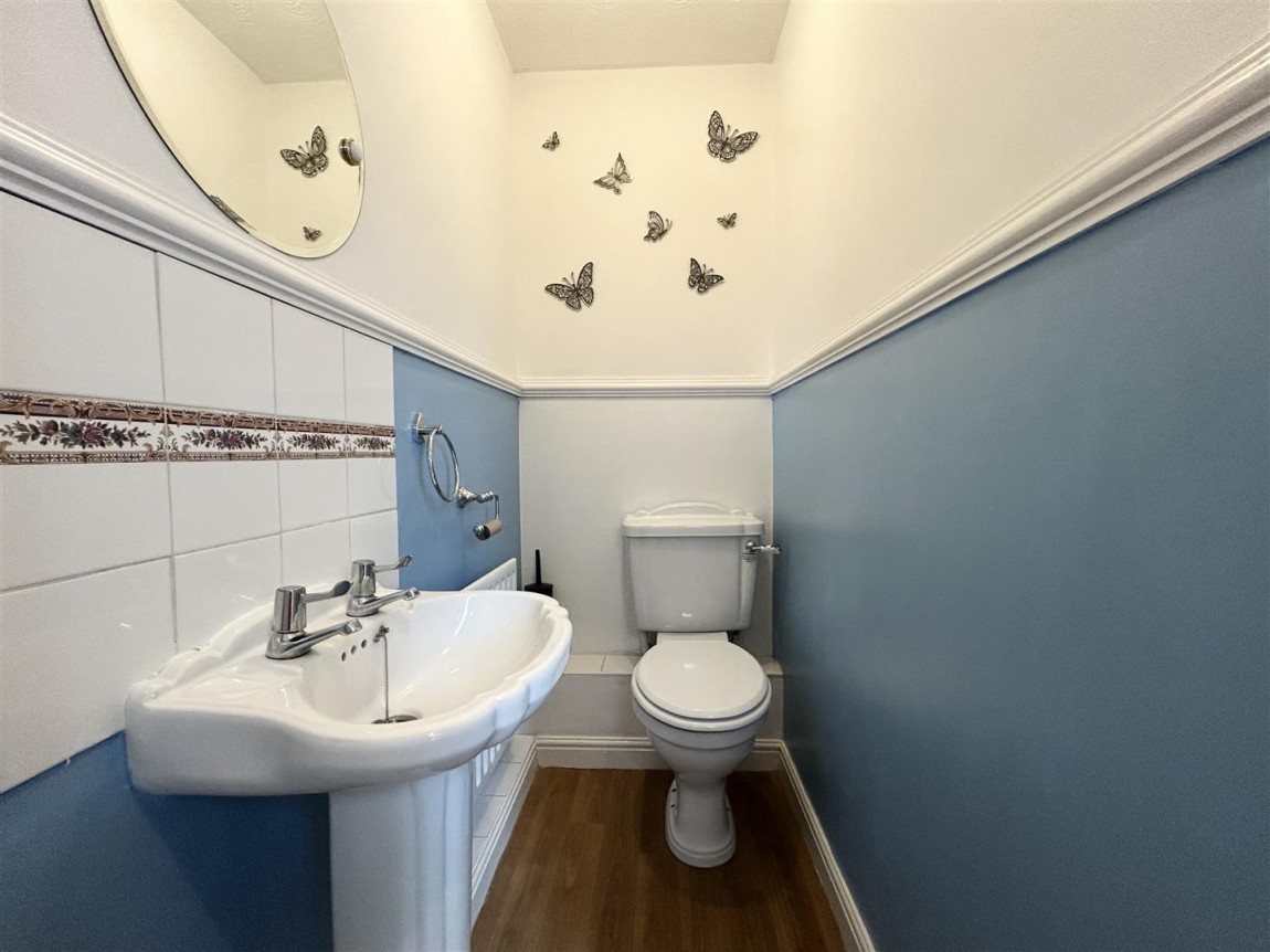 Images for Elwood, Harlow